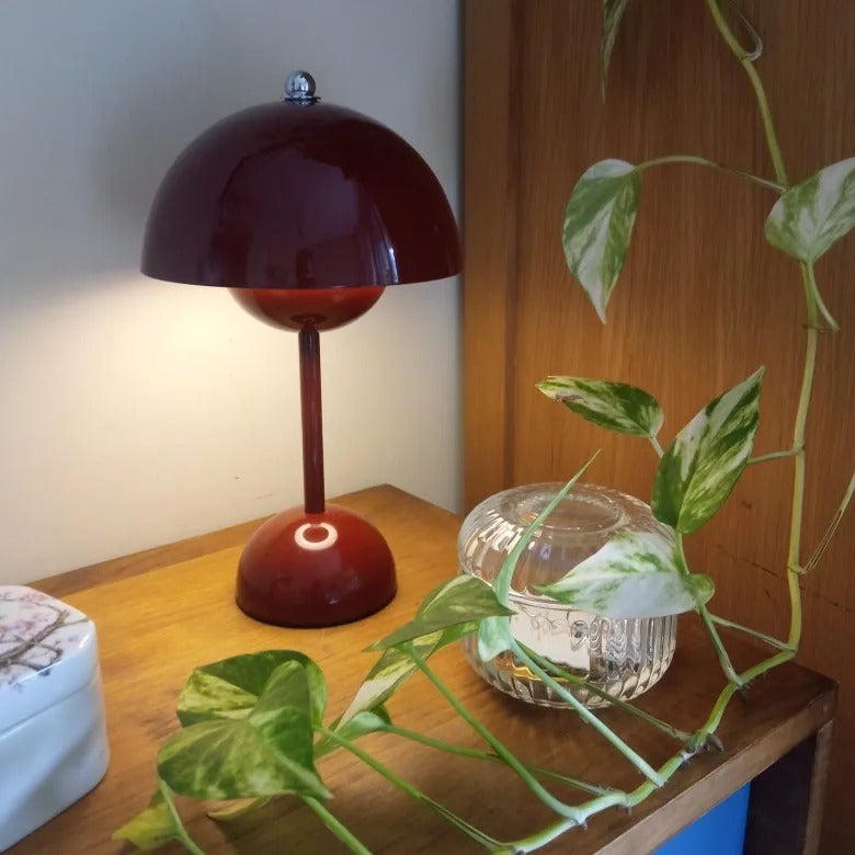 Moderne Tischlampe – Stilvolle Beleuchtung für Wohnzimmer, Schlafzimmer & Büro